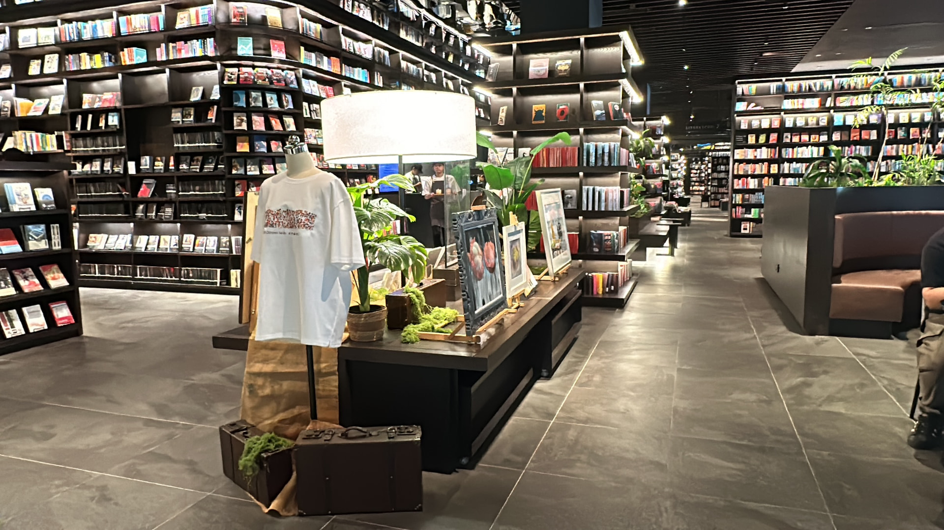 MY ART, MY STORY — From an Idea in April to a Little Corner at TSUTAYA
